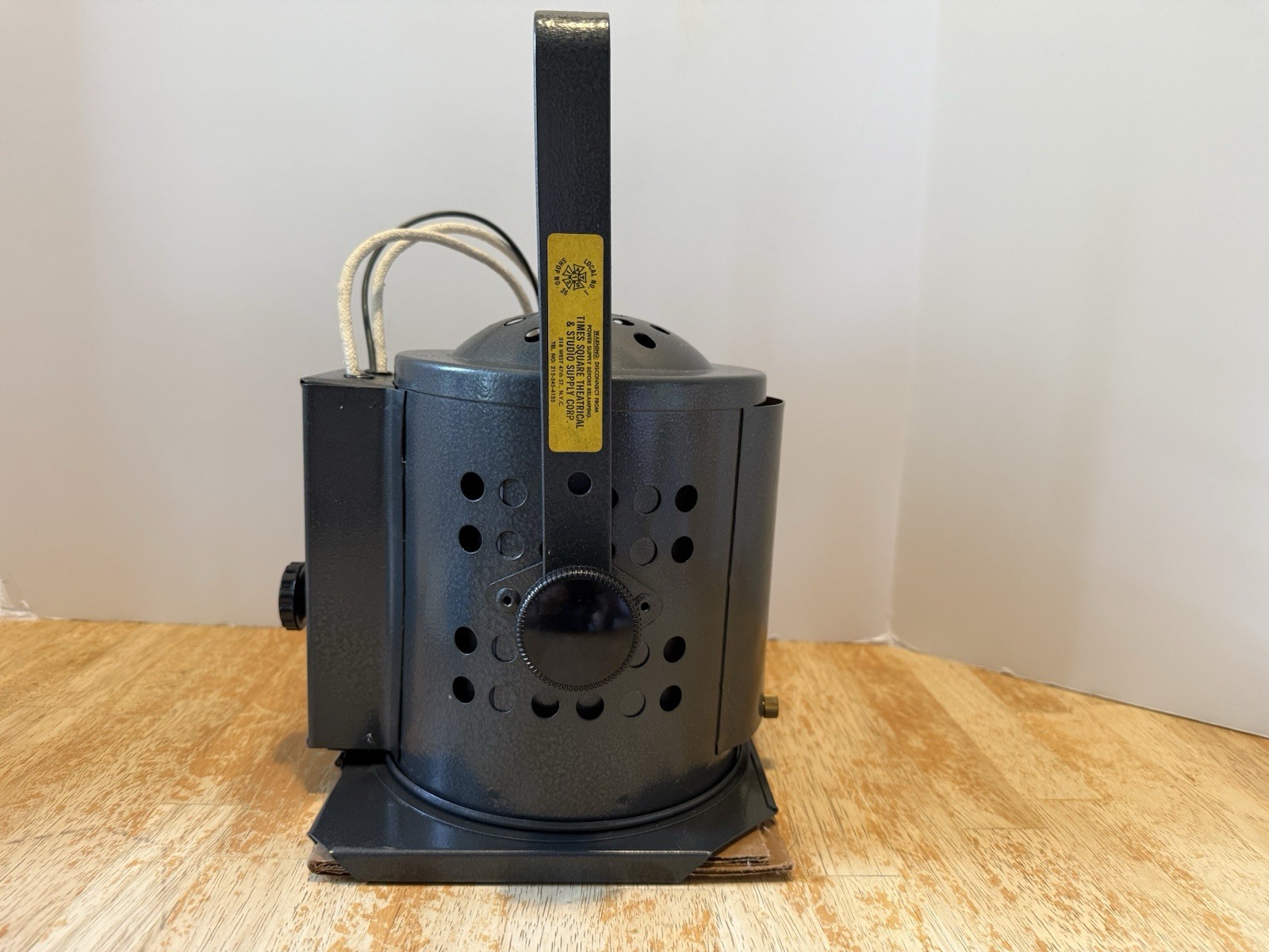 70’s Fresnel TIMES SQUARE Theatrical And Studio Supply LIGHTING
