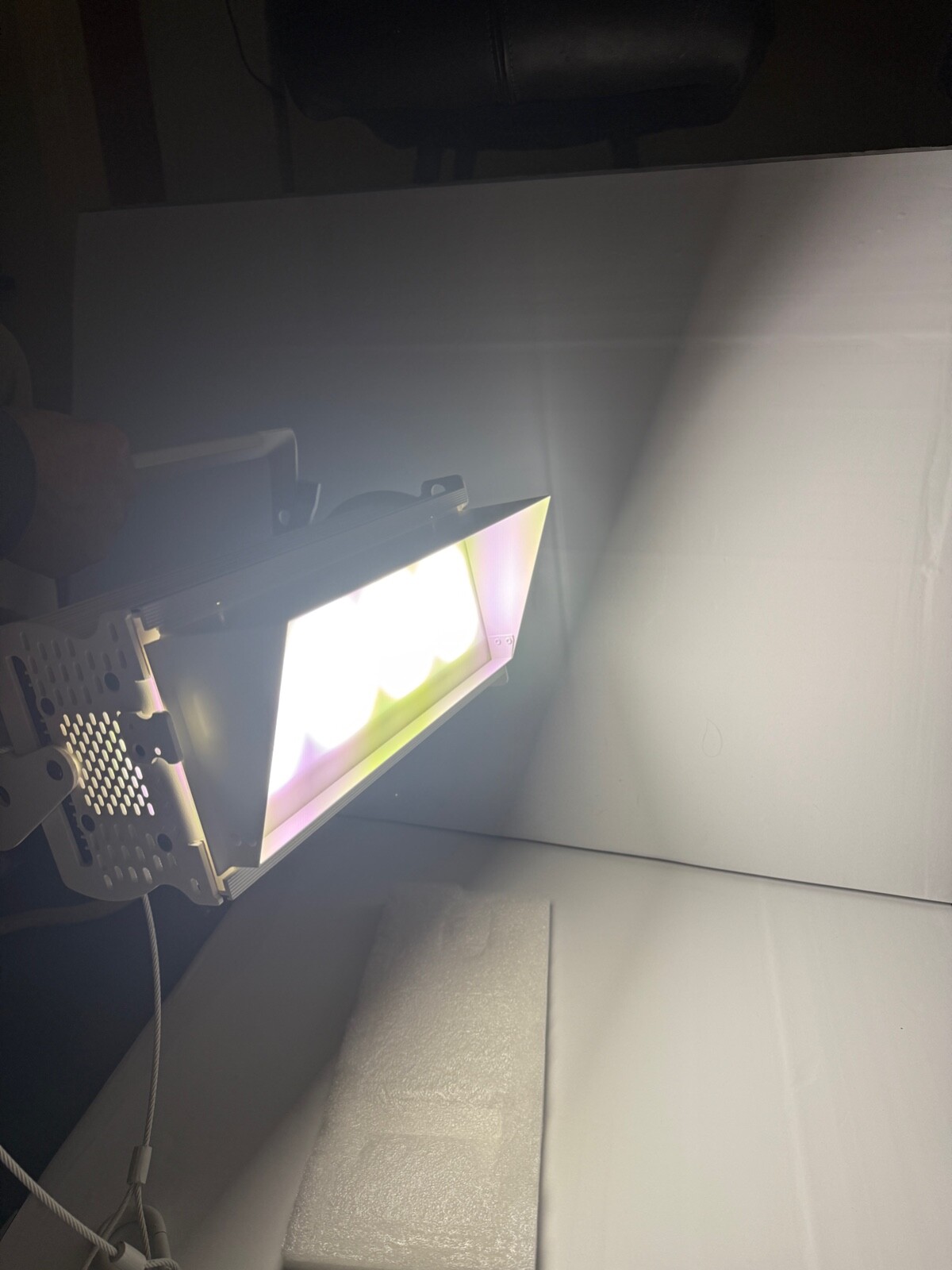Chroma Q studio force II V12 LED light with Power Cord-Barely used