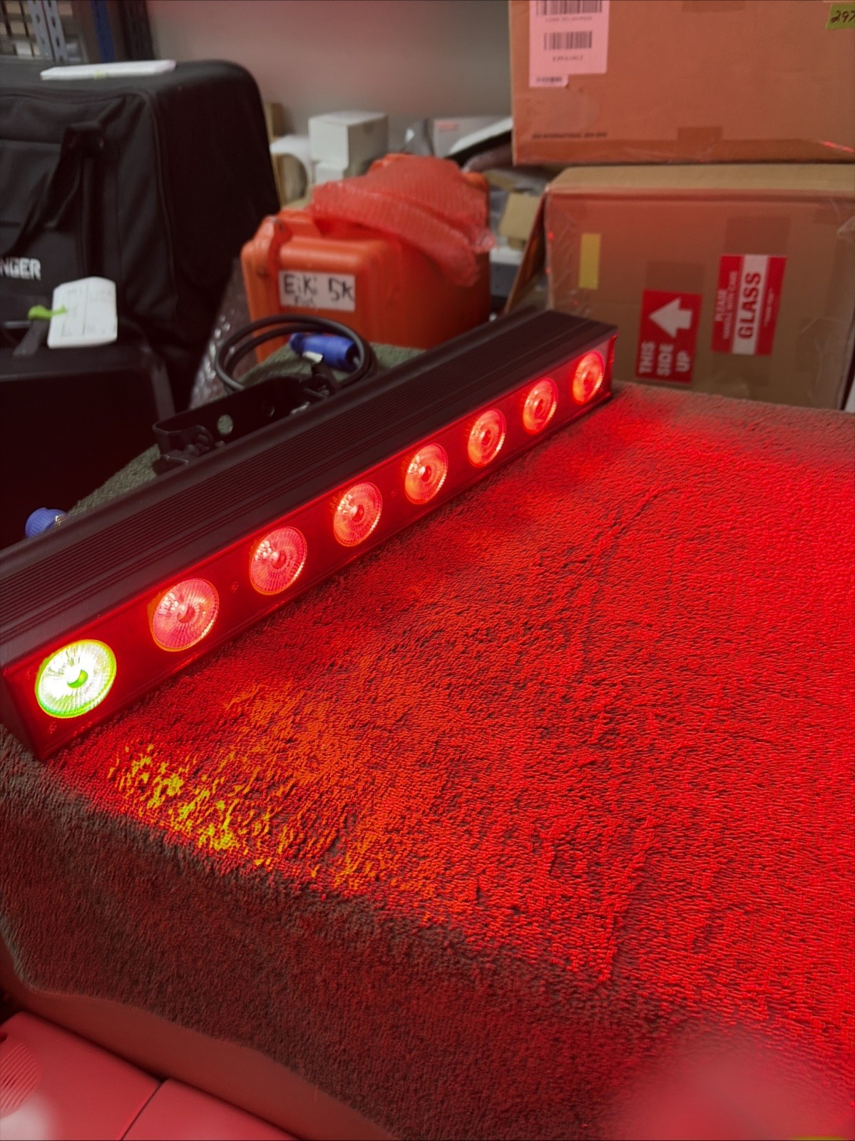Chauvet Professional Color Dash Batten-Hex 8 LED RGB Light With Cord