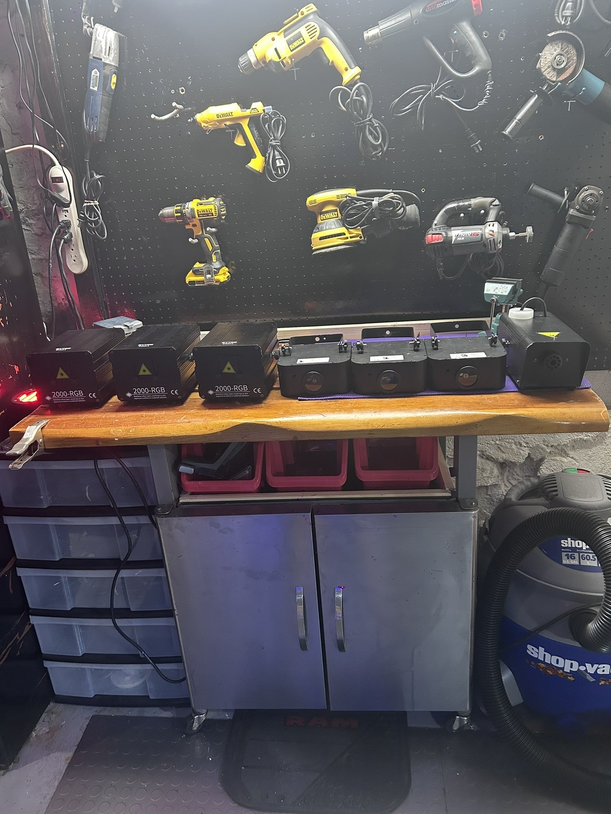 Laser Light Fixture, Mounting Bracket, Stage Lighting with remote
