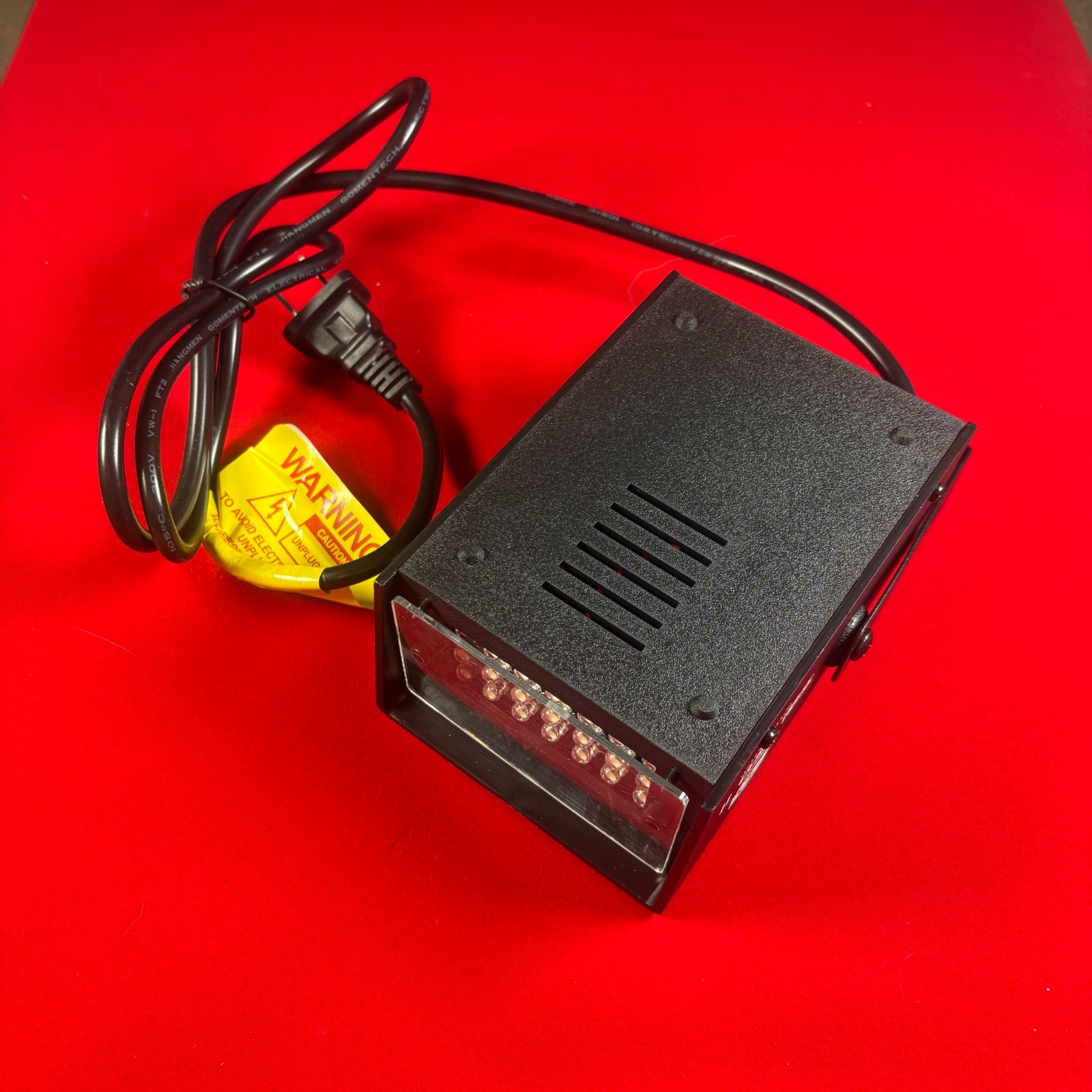 AMERICAN DJ S81 LED II WHITE MINI STROBE LIGHT FIXTURE W/ SPEED POTENTIOMETER
