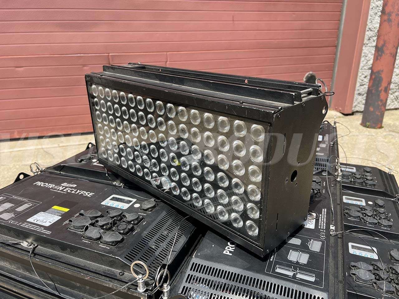 Elation Protron Eclypse Color Blinder Strobe Wash Hybrid Stage Light