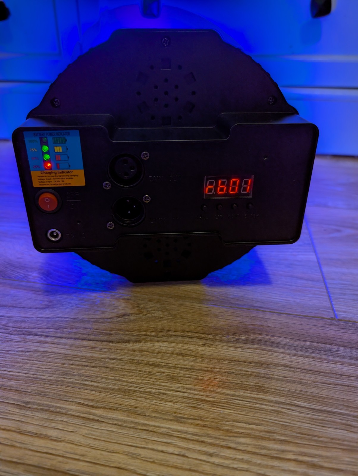 36 LED Stage Light DJ Par Light, Rechargable Battery, New, Open Box.