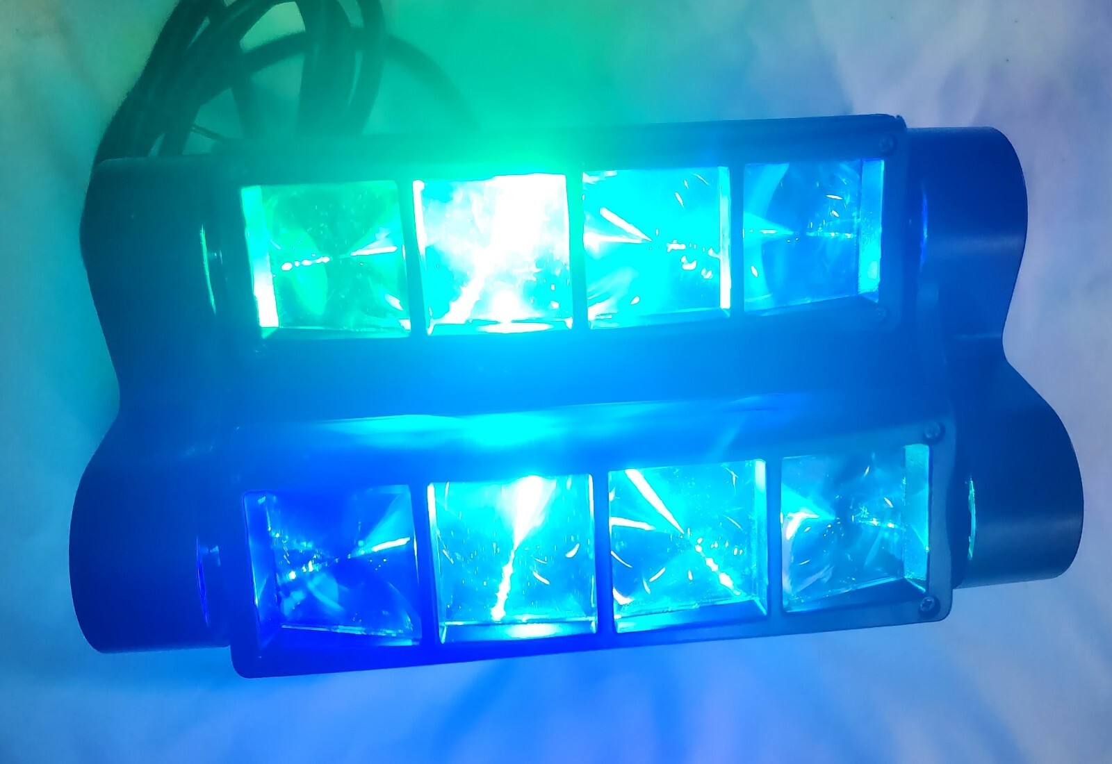 8 Beam Powerful Multicolor Led Professional Stage Light with Tilt Stand