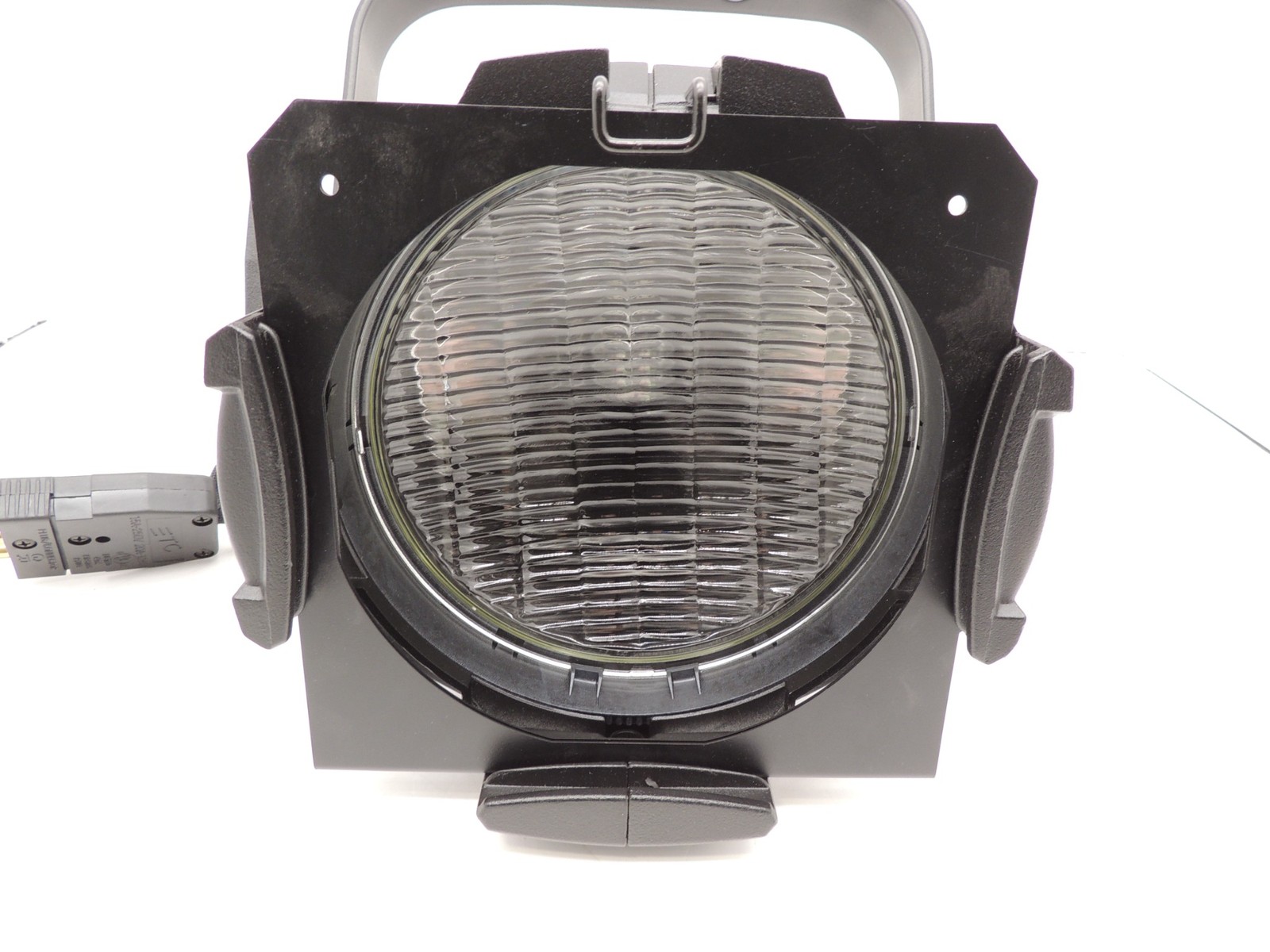 New ETC Source Four PAR EA 750W Stage Light w/ Lens No Lamp