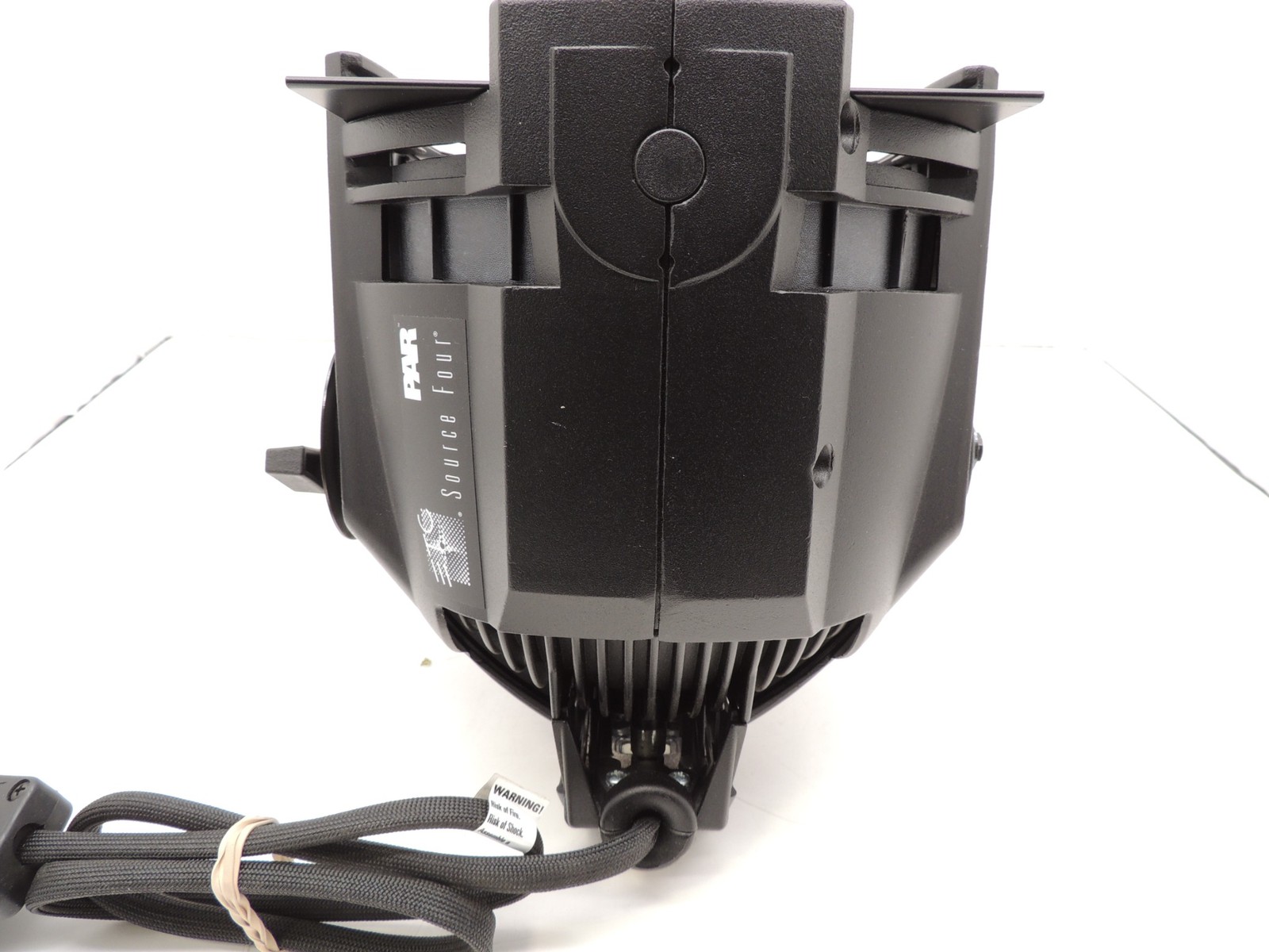 New ETC Source Four PAR EA 750W Stage Light w/ Lens No Lamp
