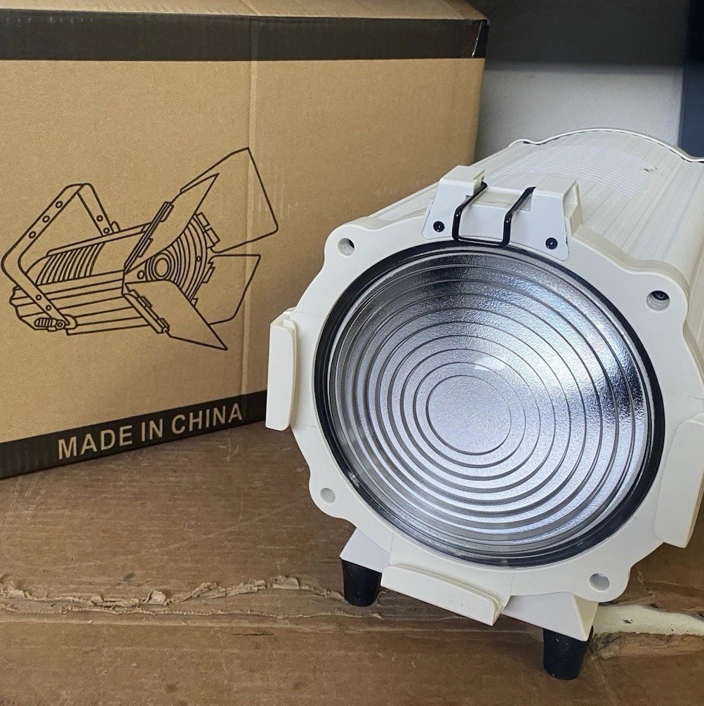 SRAY FSNL WW White LED Fresnel Stage Light Warm White DMX Fixture