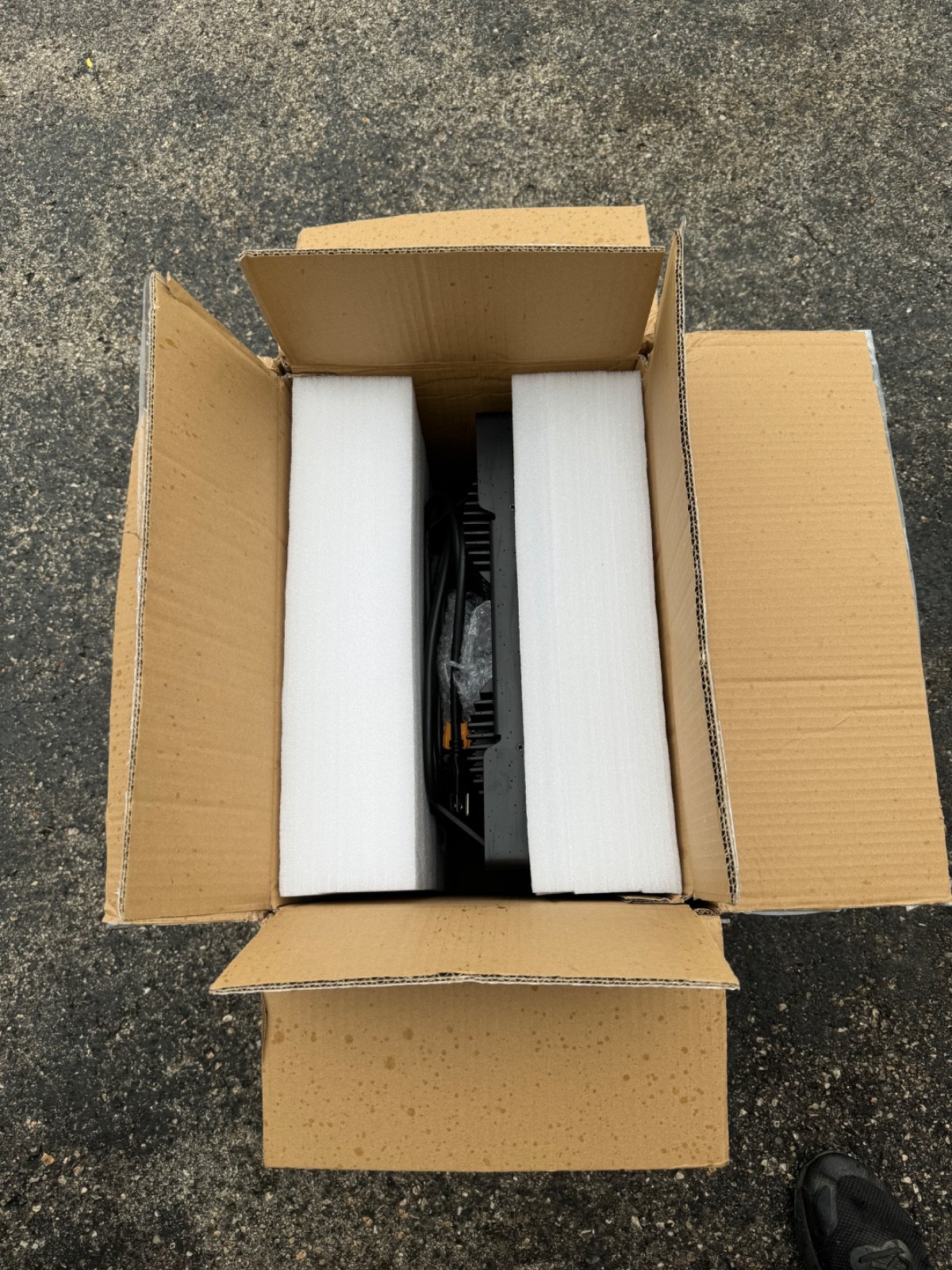 Elation DTW Blinder 700 IP
