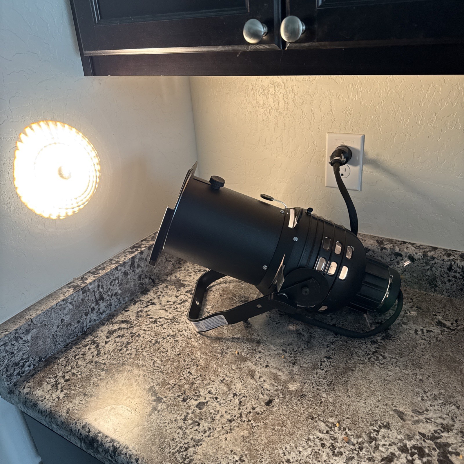 ALTMAN 360Q Series Axial Ellipsoidal Stage Lighting Unit Ceiling Hanging E31501