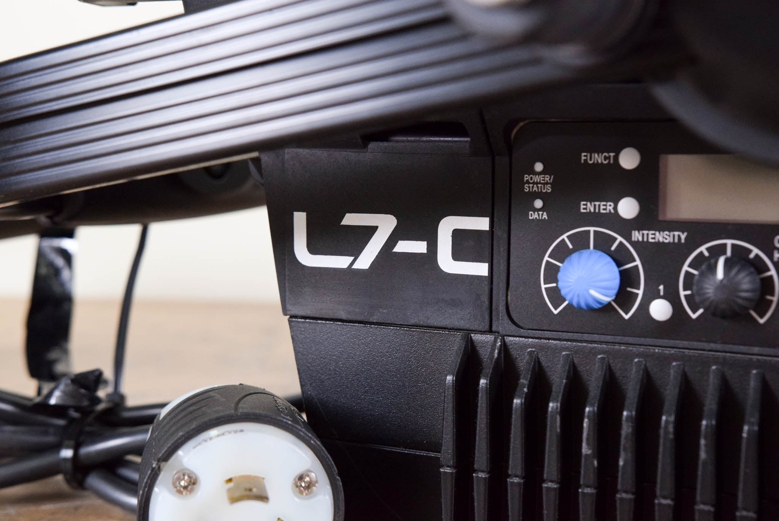 ARRI L7-C LE2 Color LED Fresnel CG00SY6