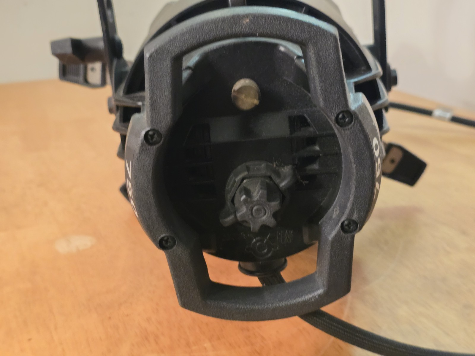 ETC Source Four 750 Ellipsoidal Stage Light Spot 36 Degree Lens Edison Plug…