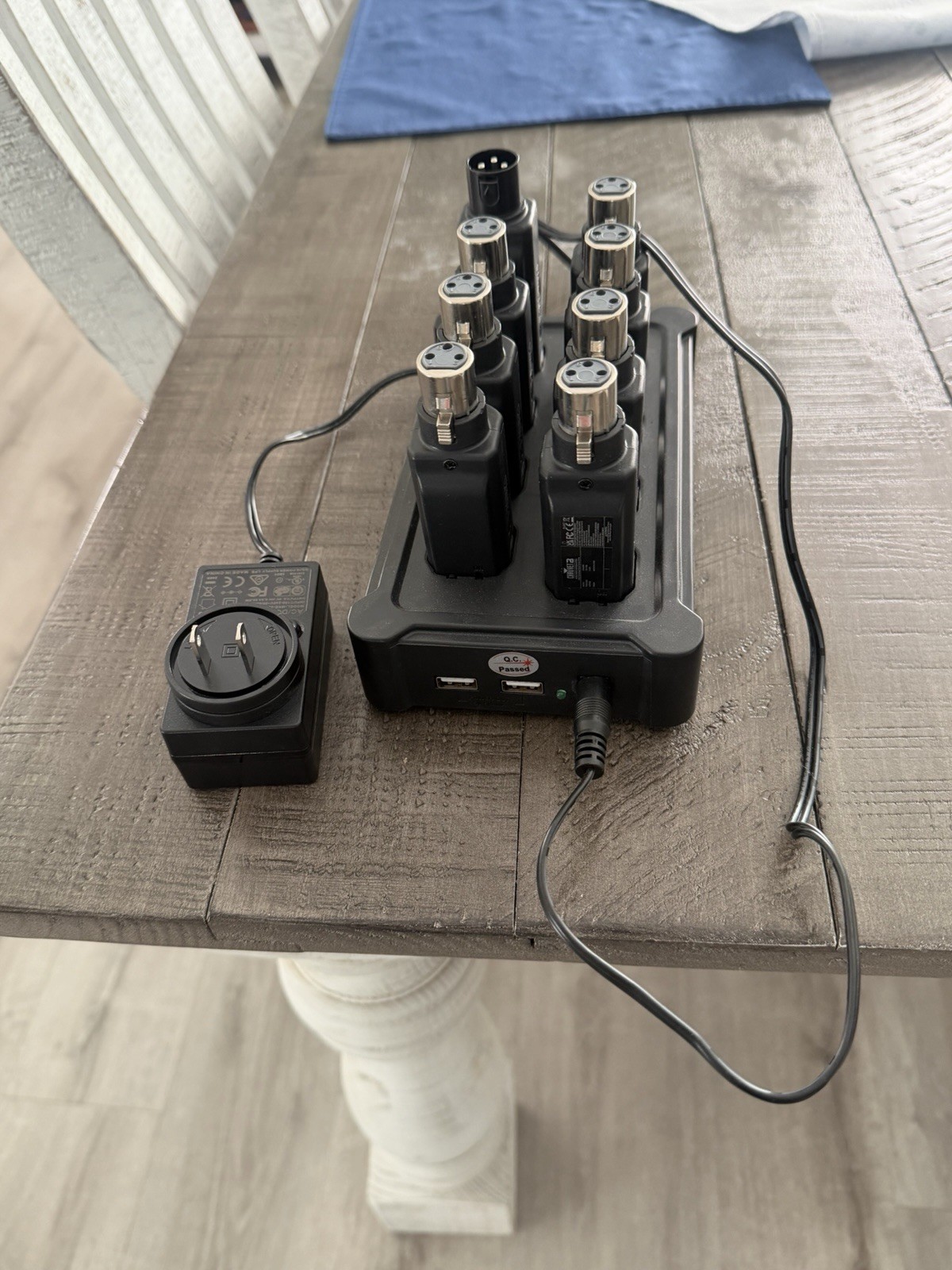 Chauvet DJ D-Fi XLR RX Wireless DMX XLR Receiver w/ Charging Dock & Adapter