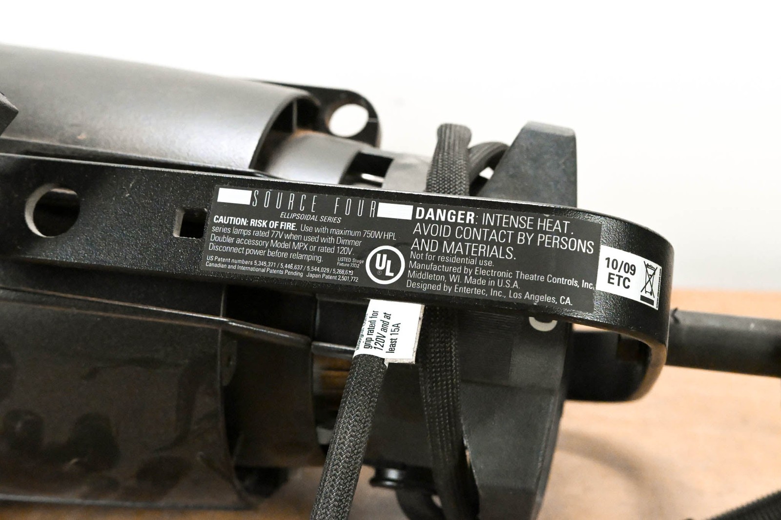 ETC Source Four 750 50 Degree Ellipsoidal Light CG014EZ