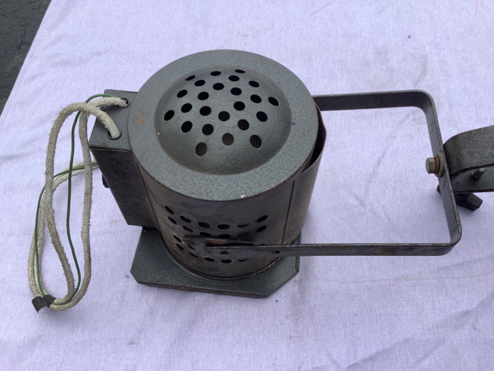 Vintage TIMES SQUARE STAGE LIGHTING Theatre or Stage Lighting Spot light 7.5×7.5