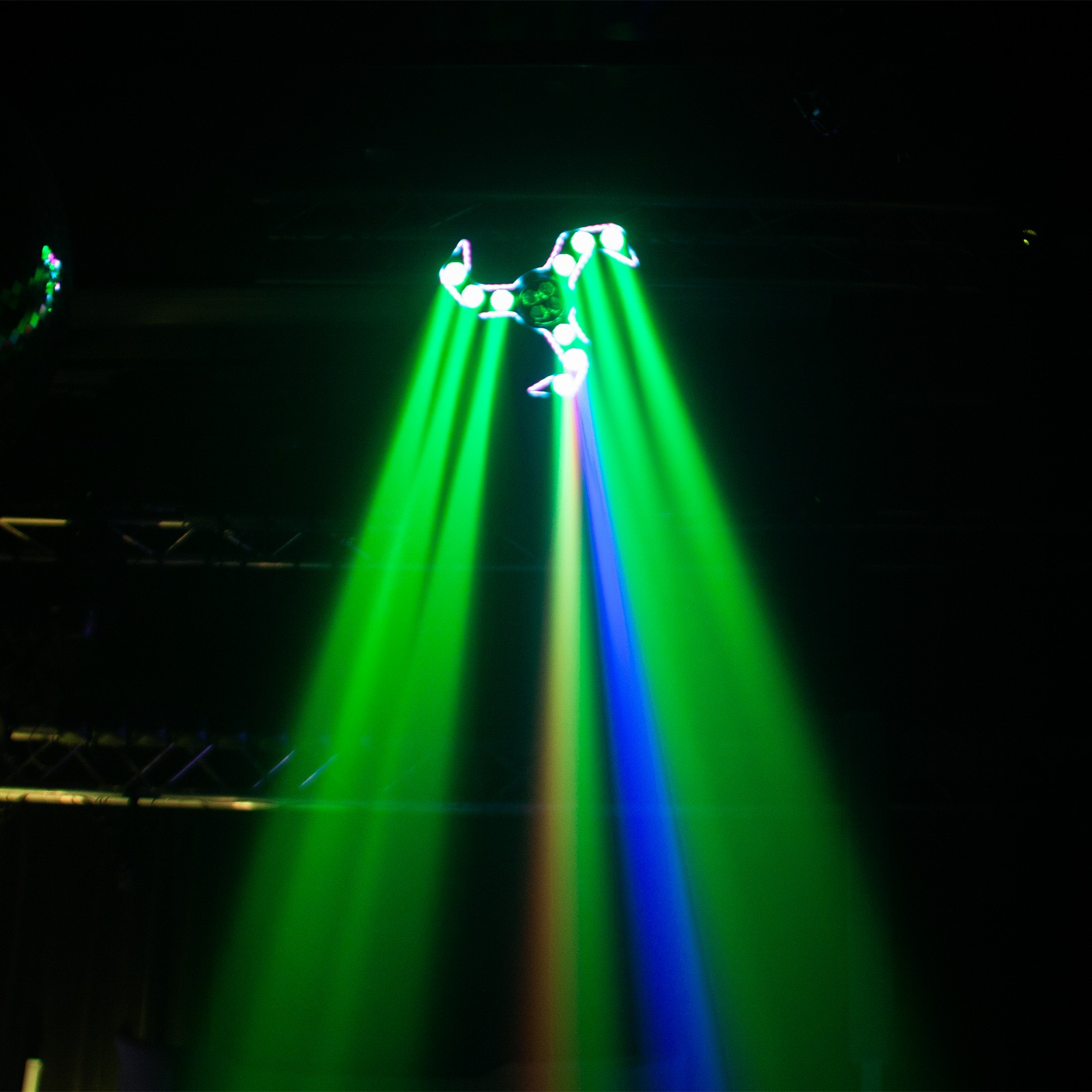 Clutch SPIN-BLADE 150W RGBW LED Motion Strobe Effect Light Fixture