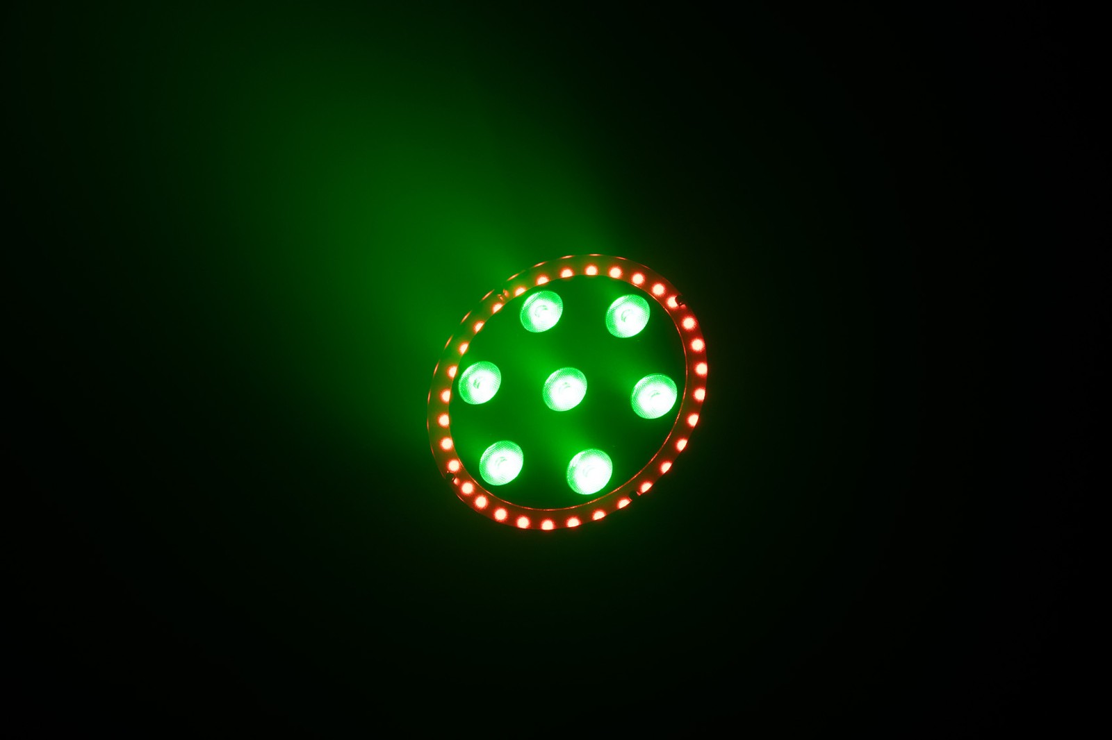 Eliminator Lighting LP 8R 7 × 8w RGBW LED DMX DJ Par Wash Stage Up-Light