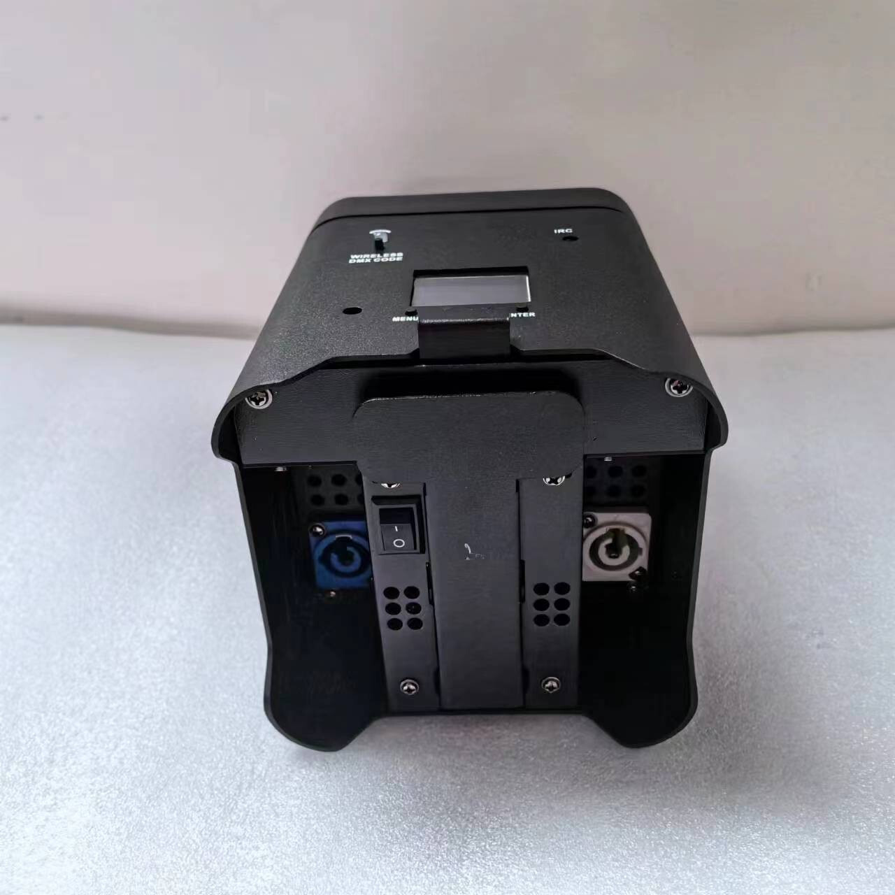 RGBWA+UV Smart DJ S6 Battery Remote Led Par Wireless DMX Uplight With Travel Bag
