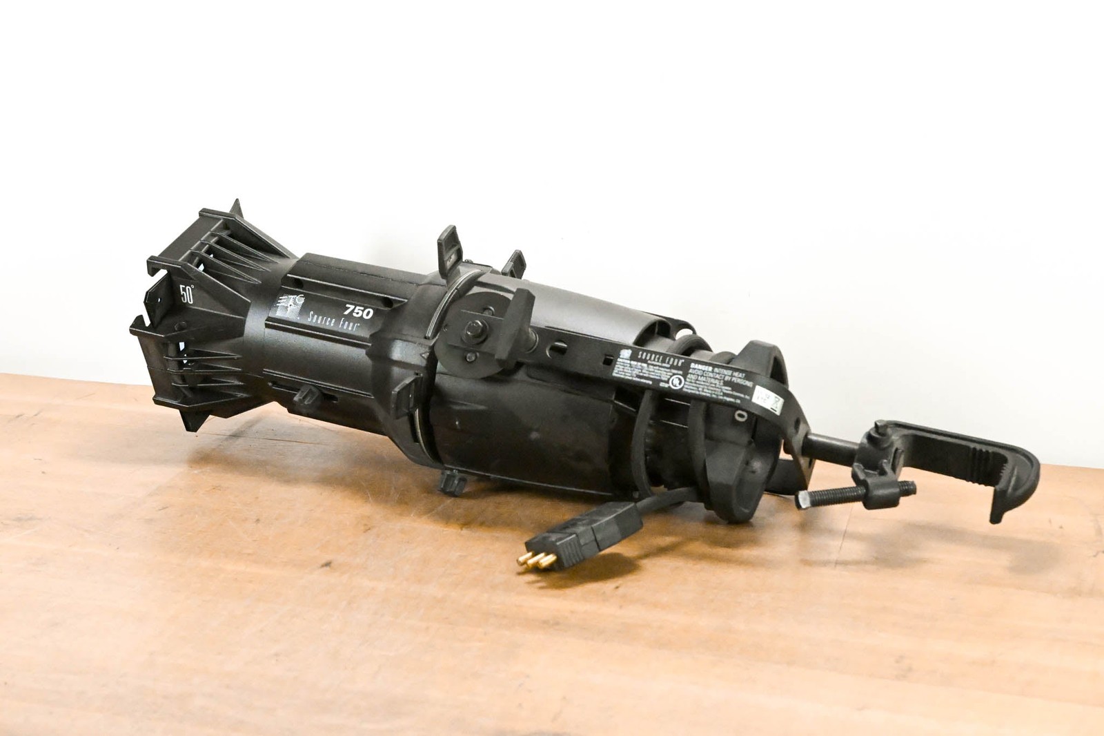 ETC Source Four 750 50 Degree Ellipsoidal Light CG014DZ