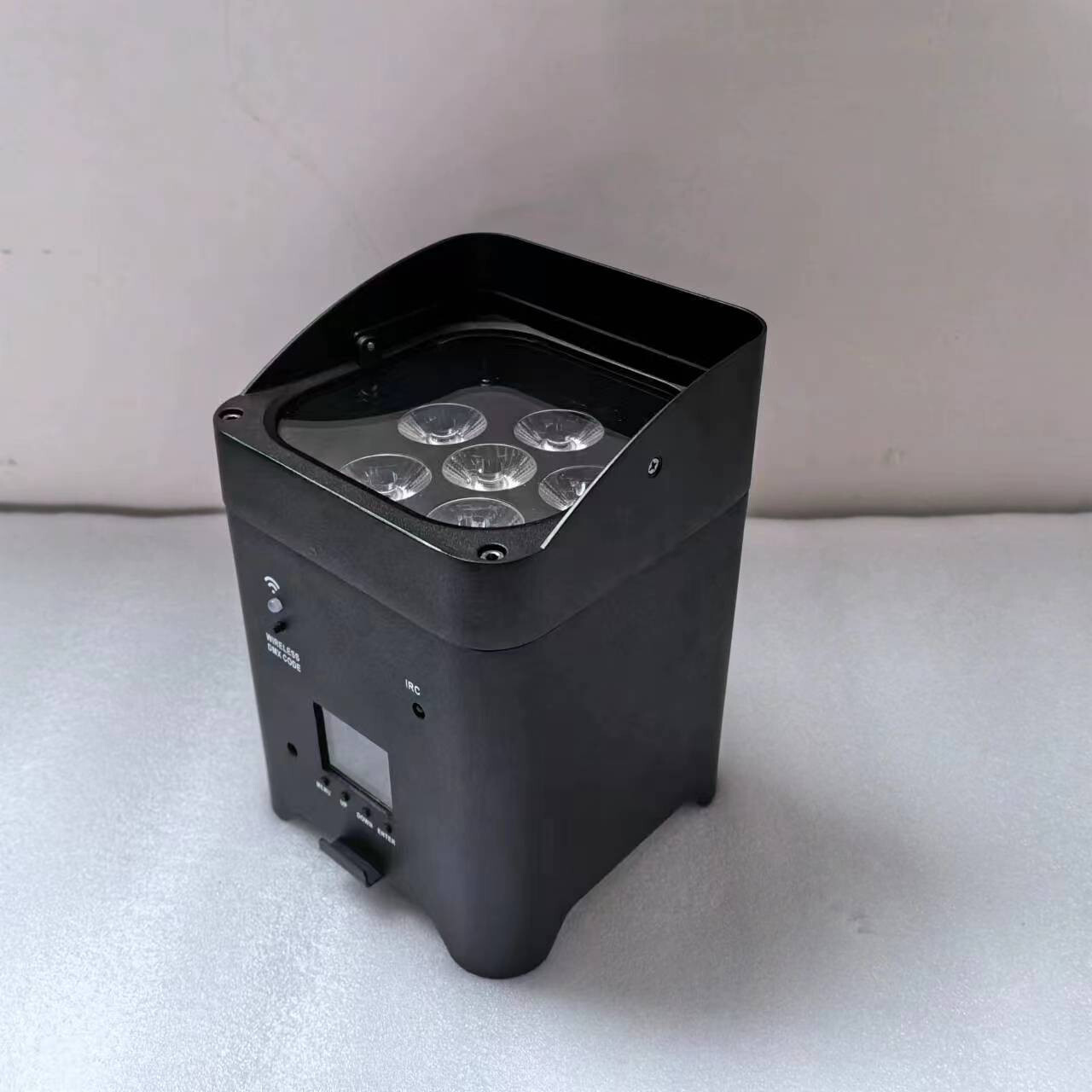RGBWA+UV Smart DJ S6 Battery Remote Led Par Wireless DMX Uplight With Travel Bag