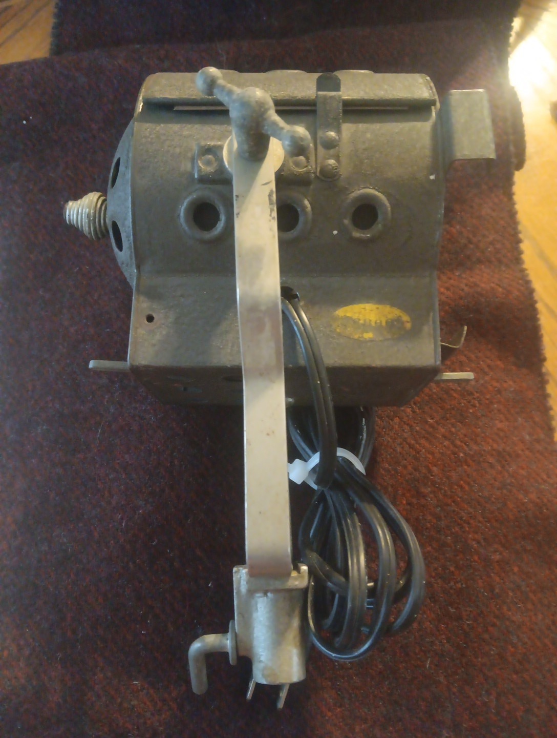 Vintage Mini Theater Lamp Adjustable Focus Working Condition 110w Circuitry