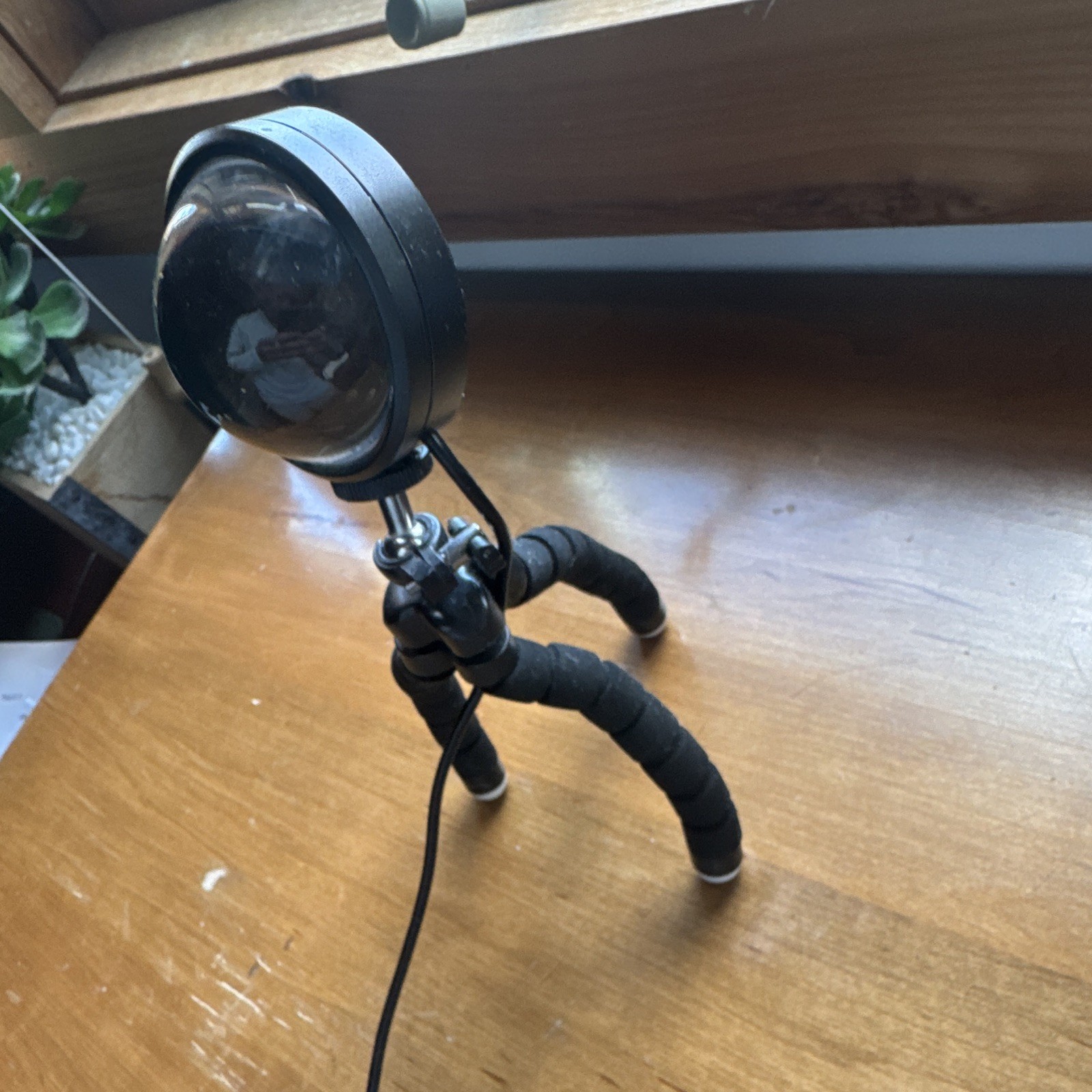 LED Multicolor Color Mixing Effect Spotlight w/ Manual Control Mini Tripod