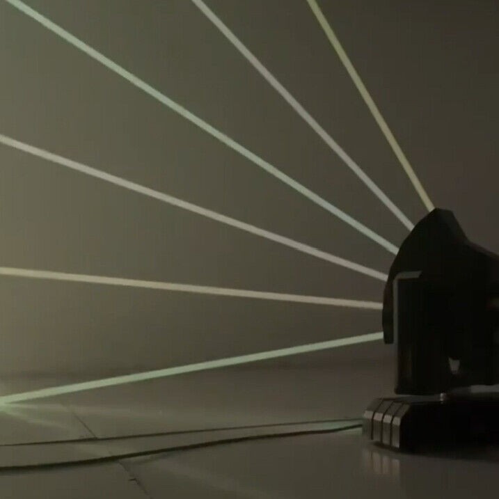 6Eyes RGB Laser Moving Head Voltage: 110-240V, 50-60Hz Power:80w Laser Diode: