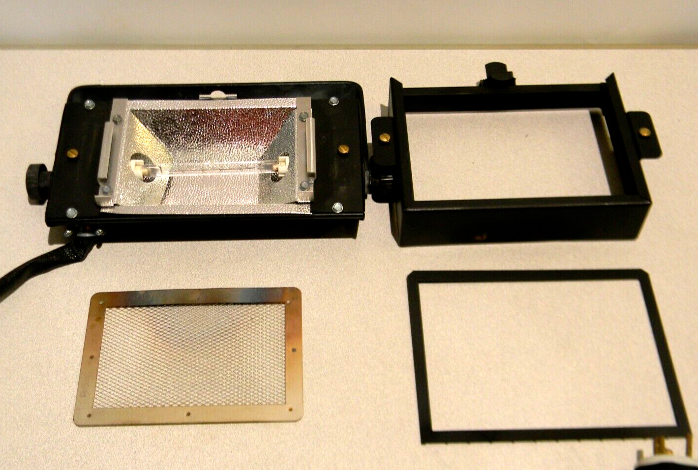 Altman Q-LITE 1000W Open Face Flood Light Fixture Stage Studio Lighting