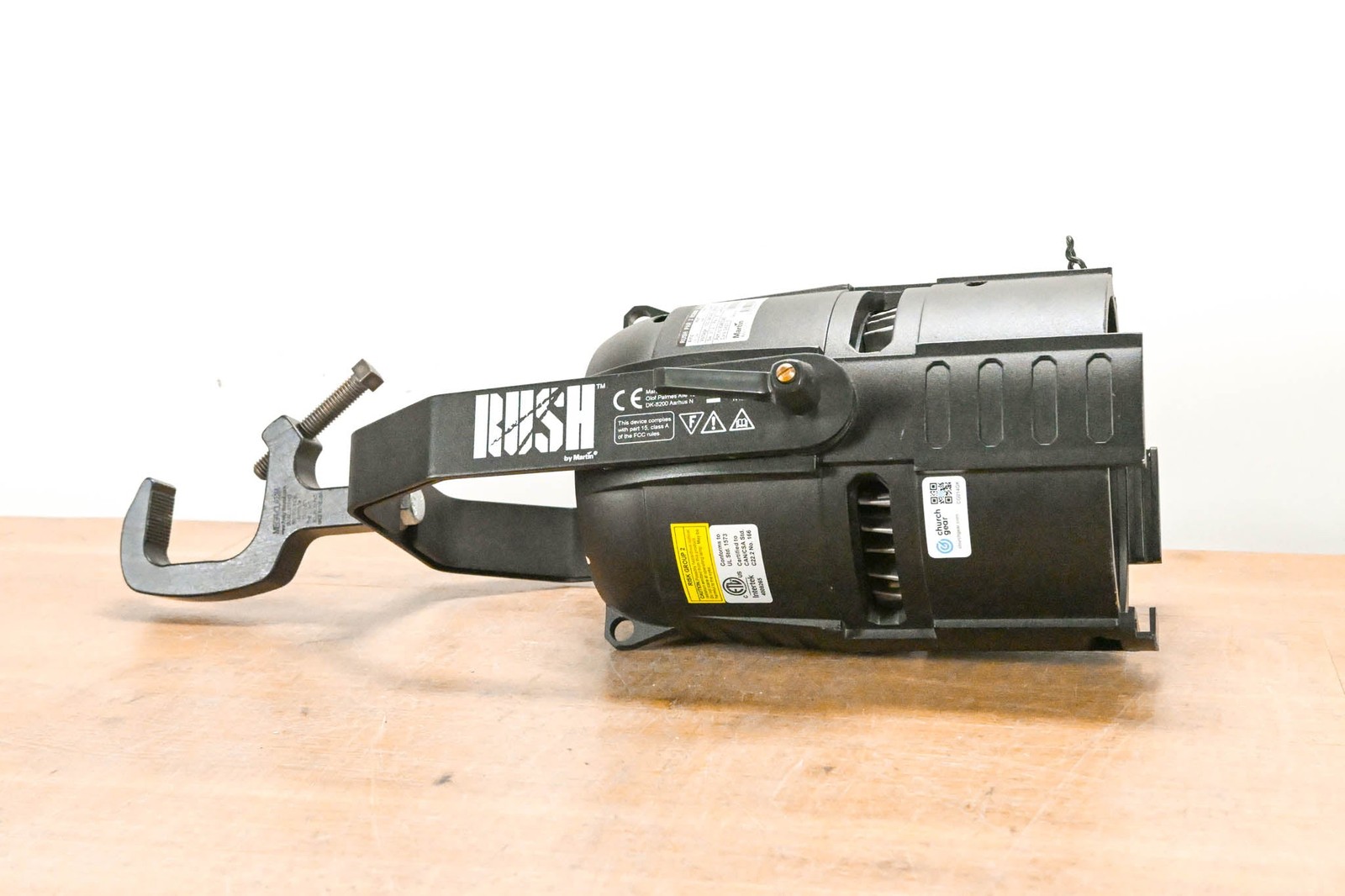 Martin Lighting RUSH PAR 2 RGBW Zoom US LED Par Can CG014GK