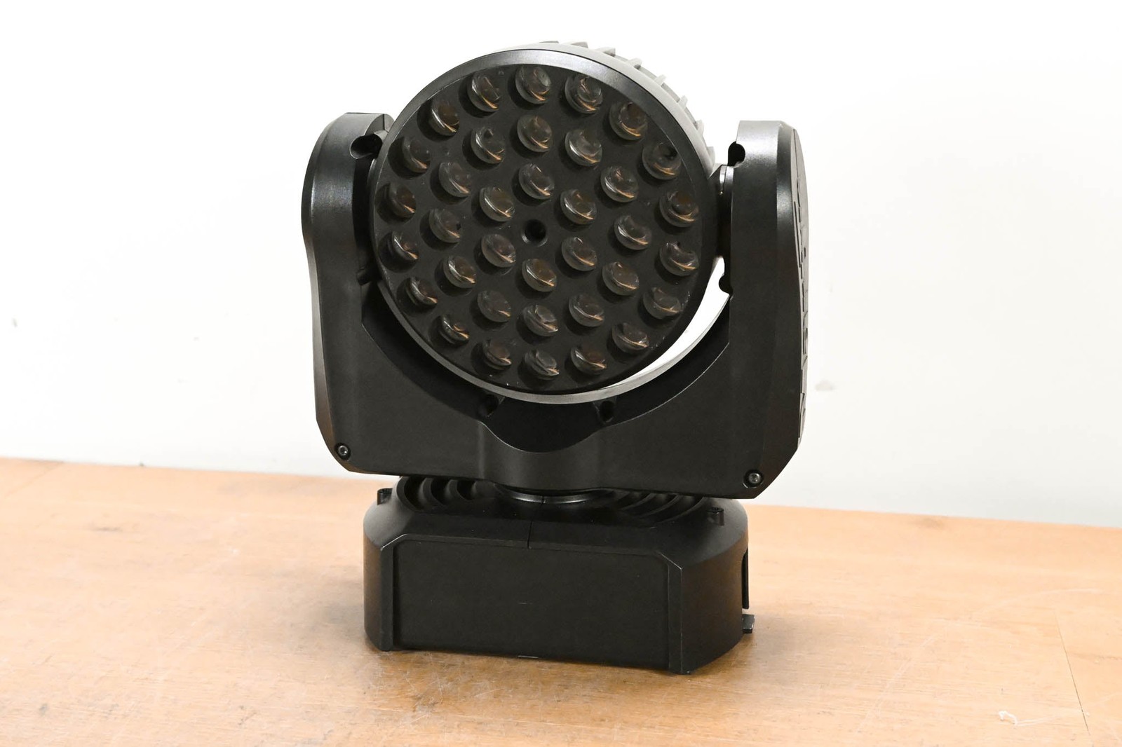 Martin Lighting MAC 101 Moving Head Wash Light CG0130B